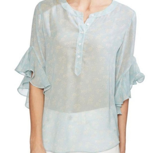 Vince Camuto Tops - Vince Camuto Flutter Sleeve Floral Top in Blue Cyprus 9029003